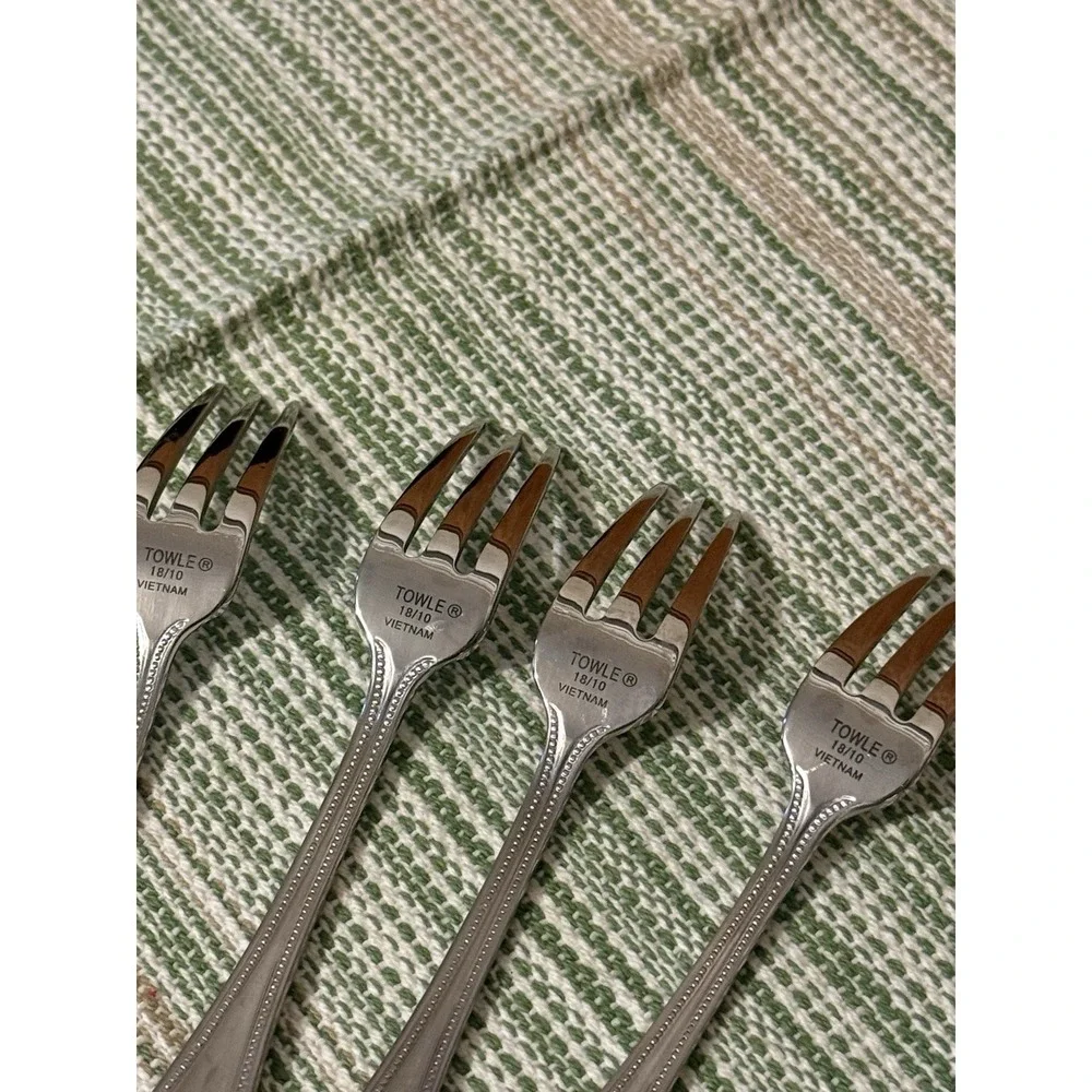 Towle Beaded  18/10 Stainless Steel 4 Forks 3 Butter Knives Cocktail Set Vietnam